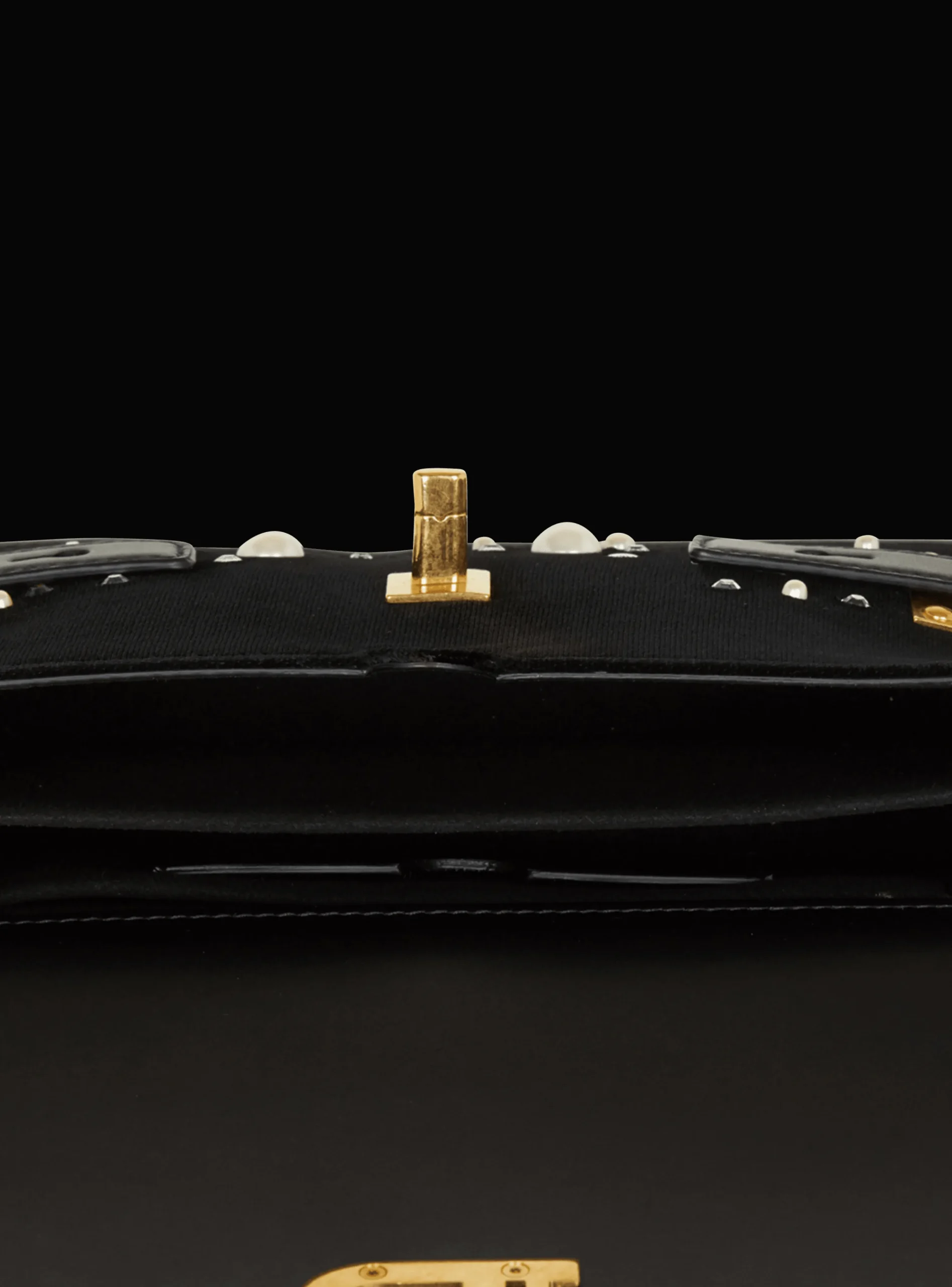 Women Balmain B-Buzz Shoulder 24 Bag In Embroidered Velvet